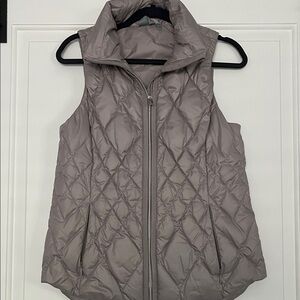 Athleta Gray Quilted Vest